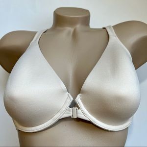 NEW Victoria's Secret Body by Victoria Underwire Front Close Racerback Bra 36C